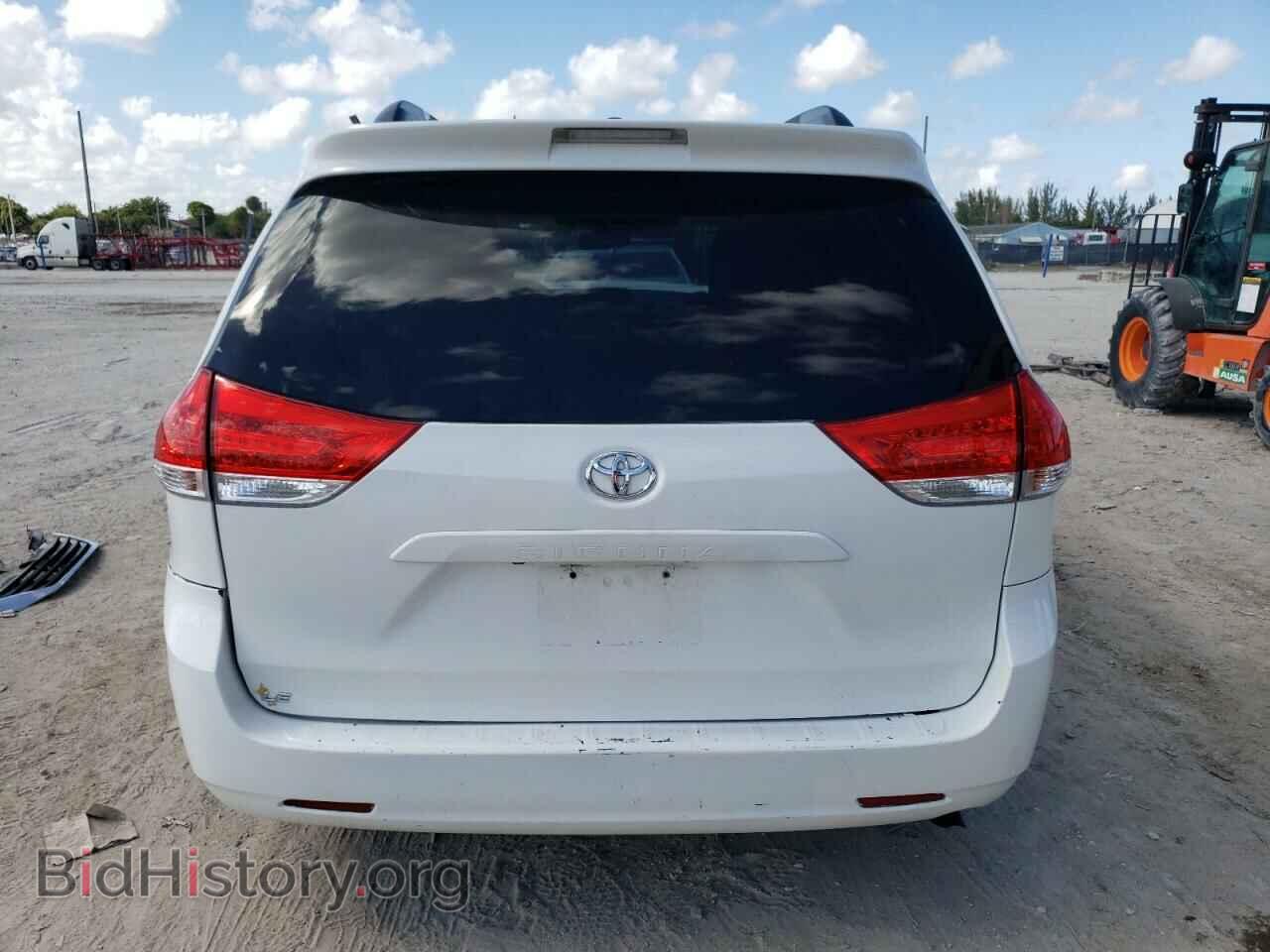 2011 TOYOTA All Models - VIN: 5TDKK3DC4BS069430 - Фото 6