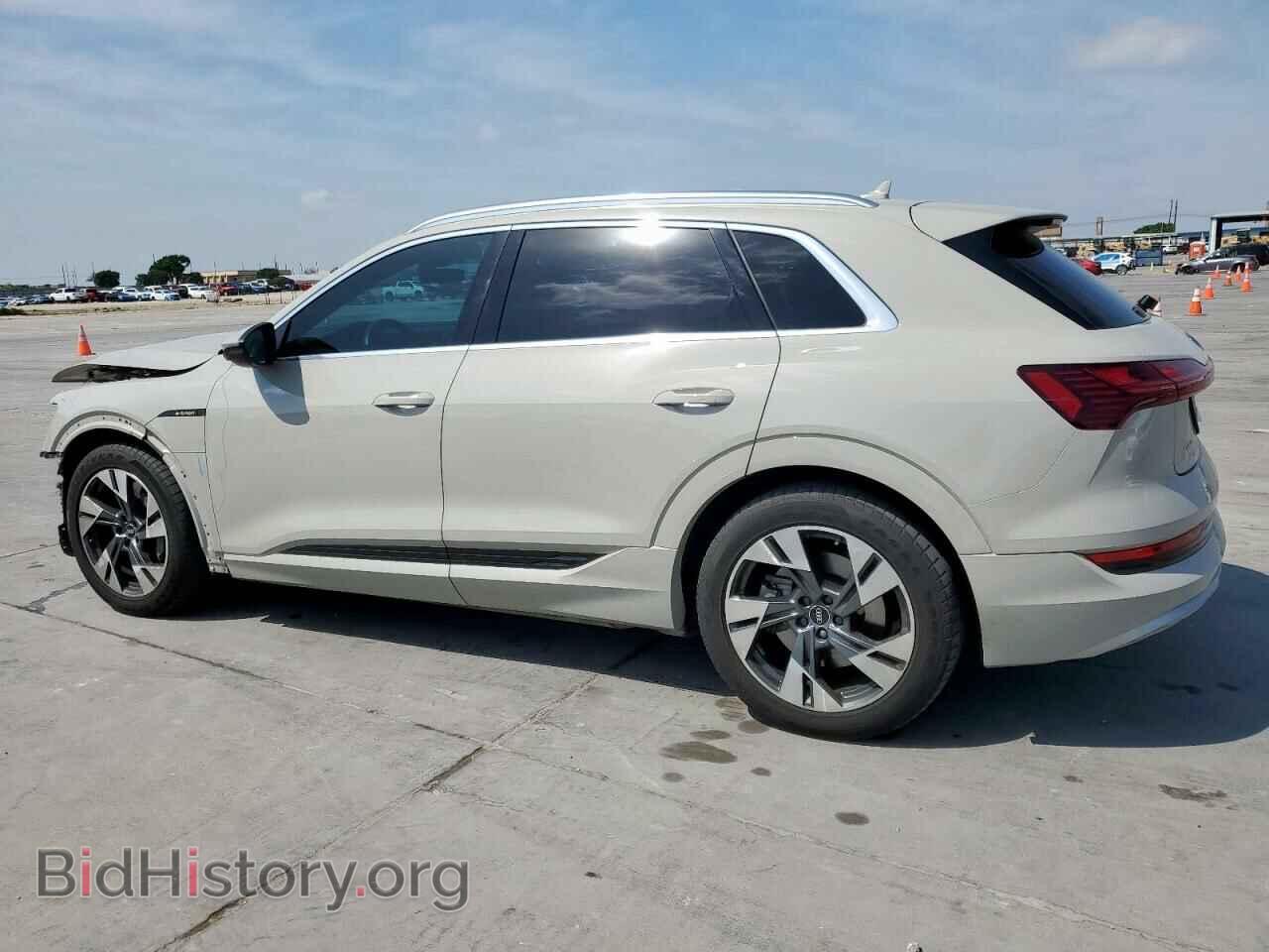 2022 AUDI E-TRON - VIN: WA1AAAGEXNB023977 - Фото 2