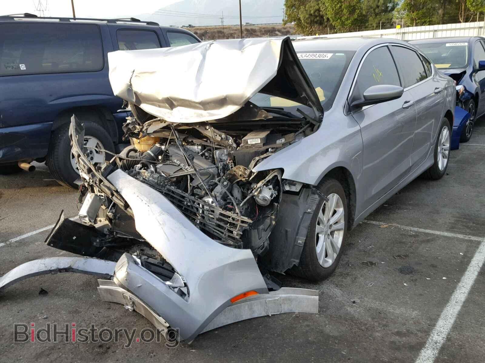 2015 CHRYSLER 200 - VIN: 1C3CCCAB4FN702487 - Photo 2