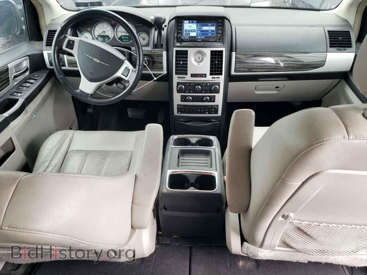 2010 CHRYSLER MINIVAN - VIN: 2A4RR5D15AR286748 - Фото 8