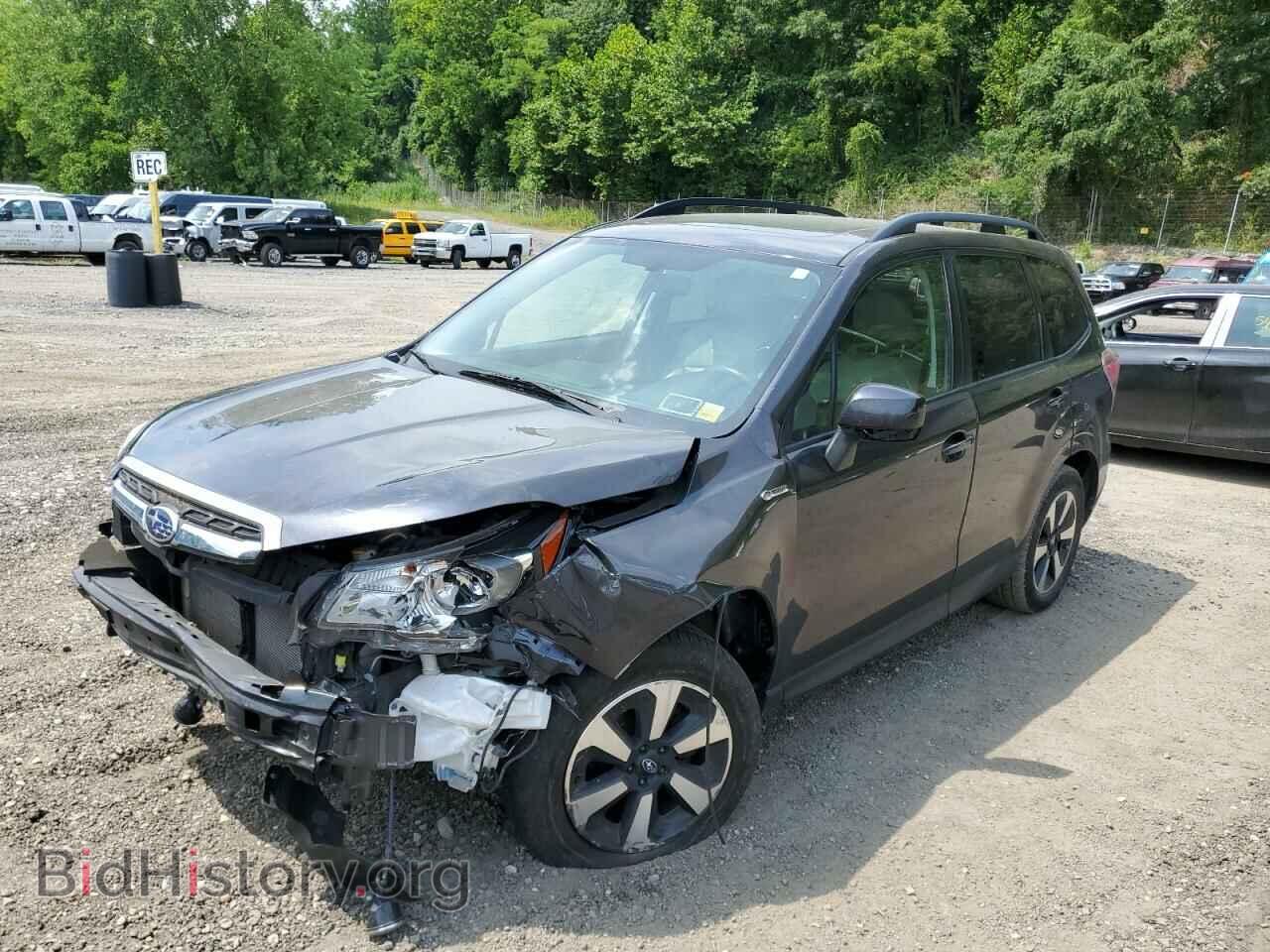 2017 SUBARU FORESTER - VIN: JF2SJAECXHH405070 - Фото 2