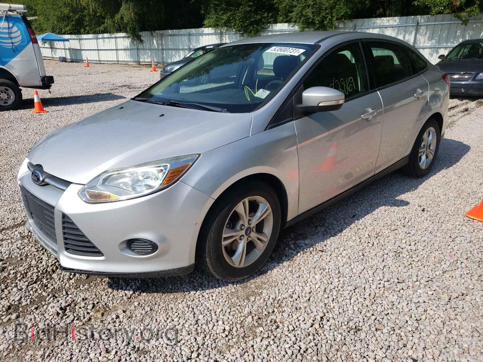 2013 FORD FOCUS - VIN: 1FADP3F23DL121834 - Photo 2