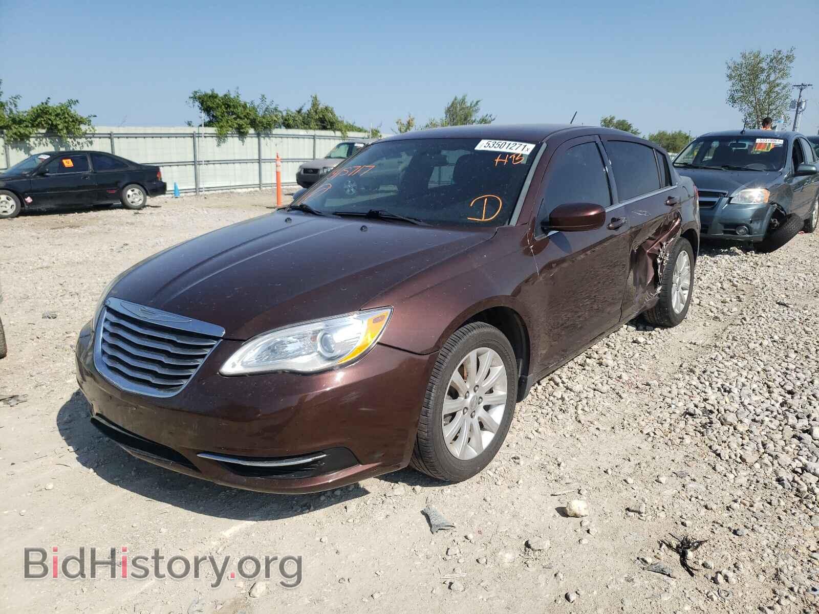 2013 CHRYSLER 200 - VIN: 1C3CCBBB1DN545717 - Фото 2