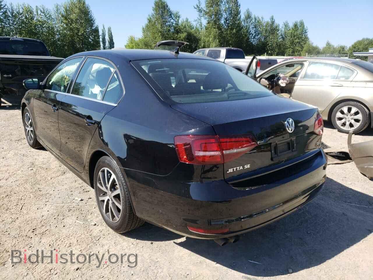 2017 VOLKSWAGEN JETTA - VIN: 3VWDB7AJ0HM289589 - Фото 3