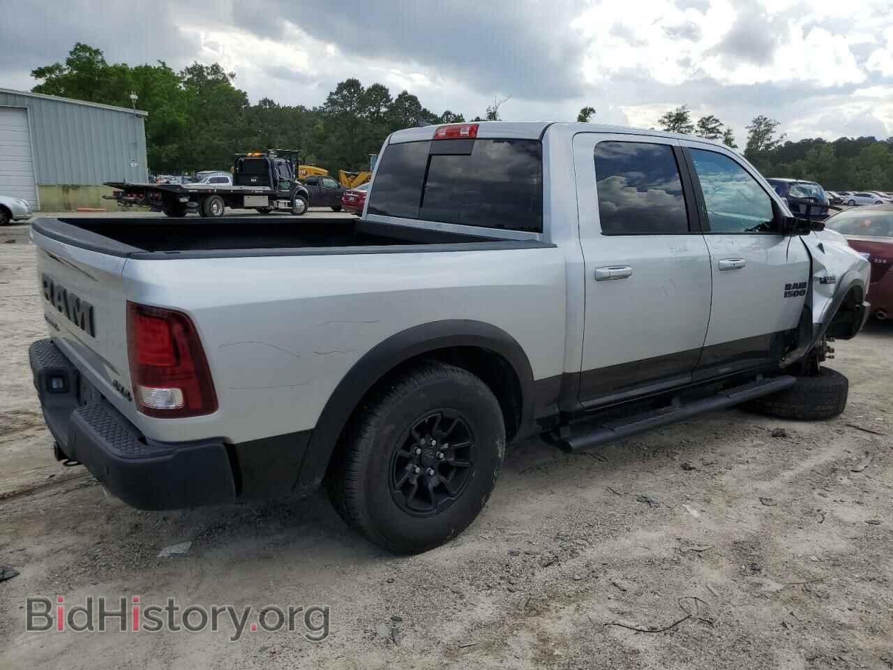 2018 RAM 1500 - VIN: 1C6RR7YT1JS162933 - Фото 3