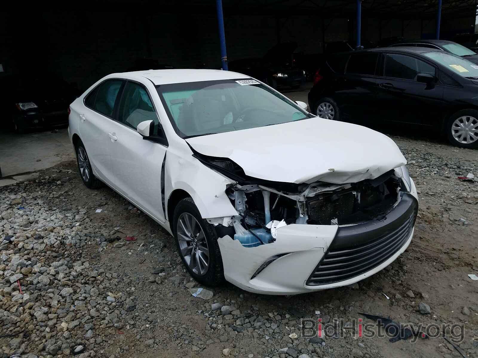 Photo 4T1BF1FK3HU437447 - TOYOTA CAMRY 2017