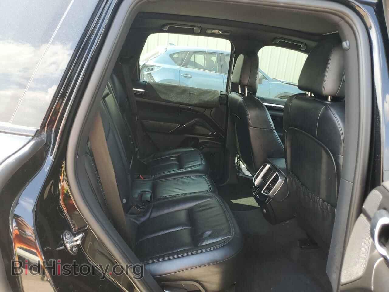 2016 PORSCHE CAYENNE - VIN: WP1AA2A22GLA01641 - Photo 11