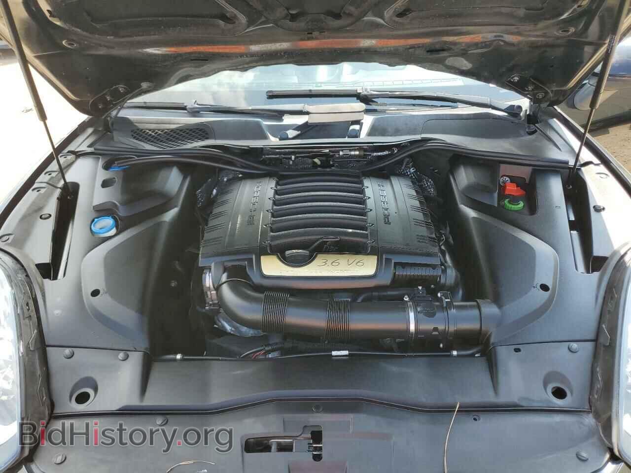 2016 PORSCHE CAYENNE - VIN: WP1AA2A22GLA01641 - Photo 12