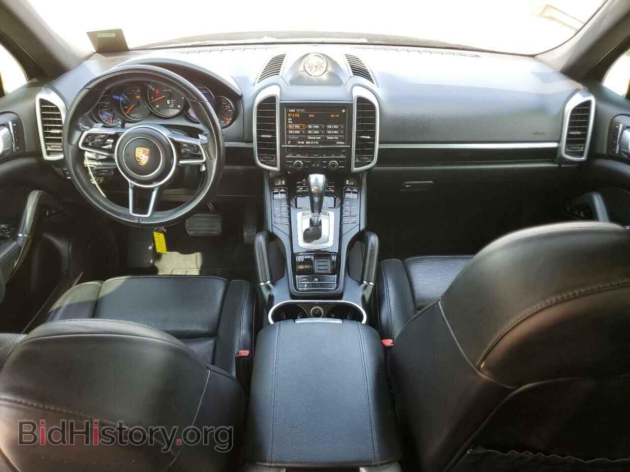 2016 PORSCHE CAYENNE - VIN: WP1AA2A22GLA01641 - Photo 8