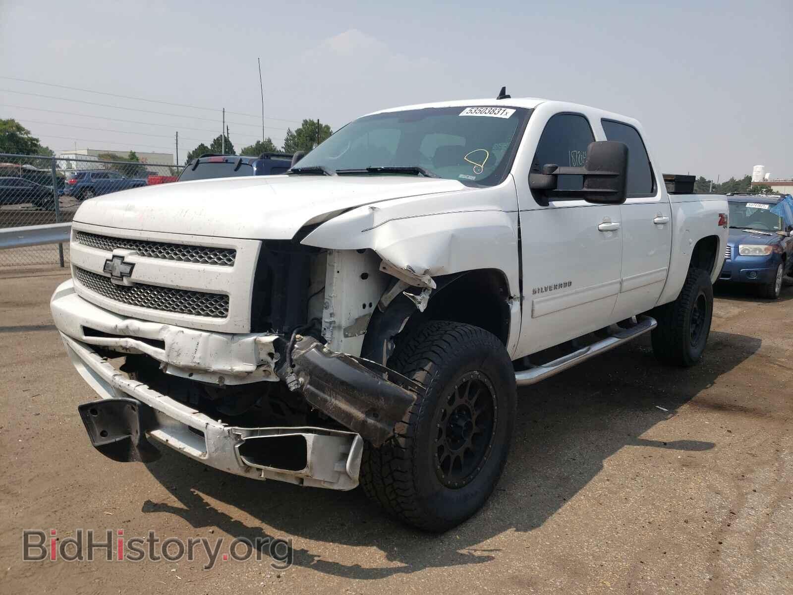 2011 CHEVROLET SILVERADO - VIN: 3GCPKSE35BG284411 - Фото 2