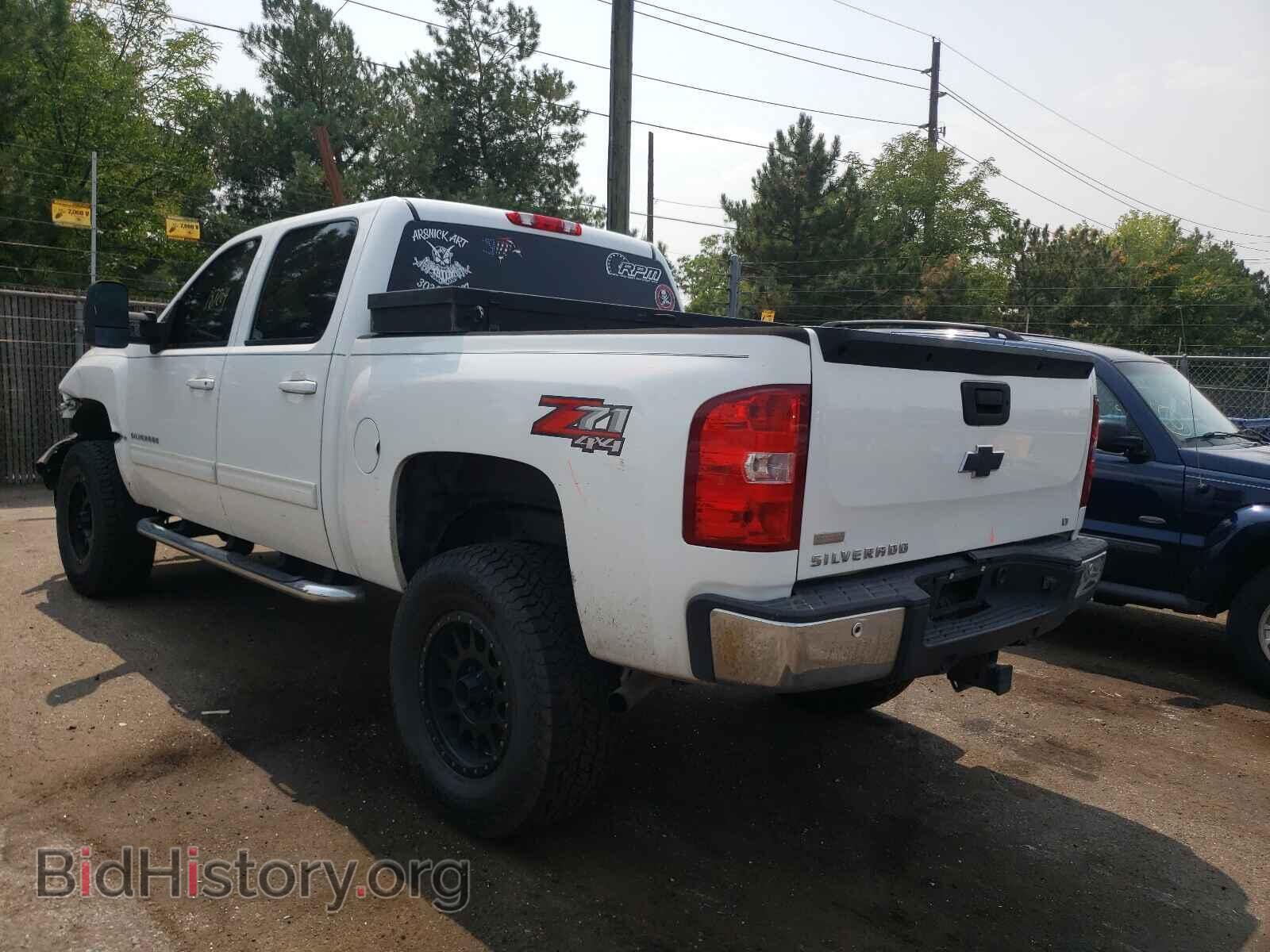 2011 CHEVROLET SILVERADO - VIN: 3GCPKSE35BG284411 - Фото 3