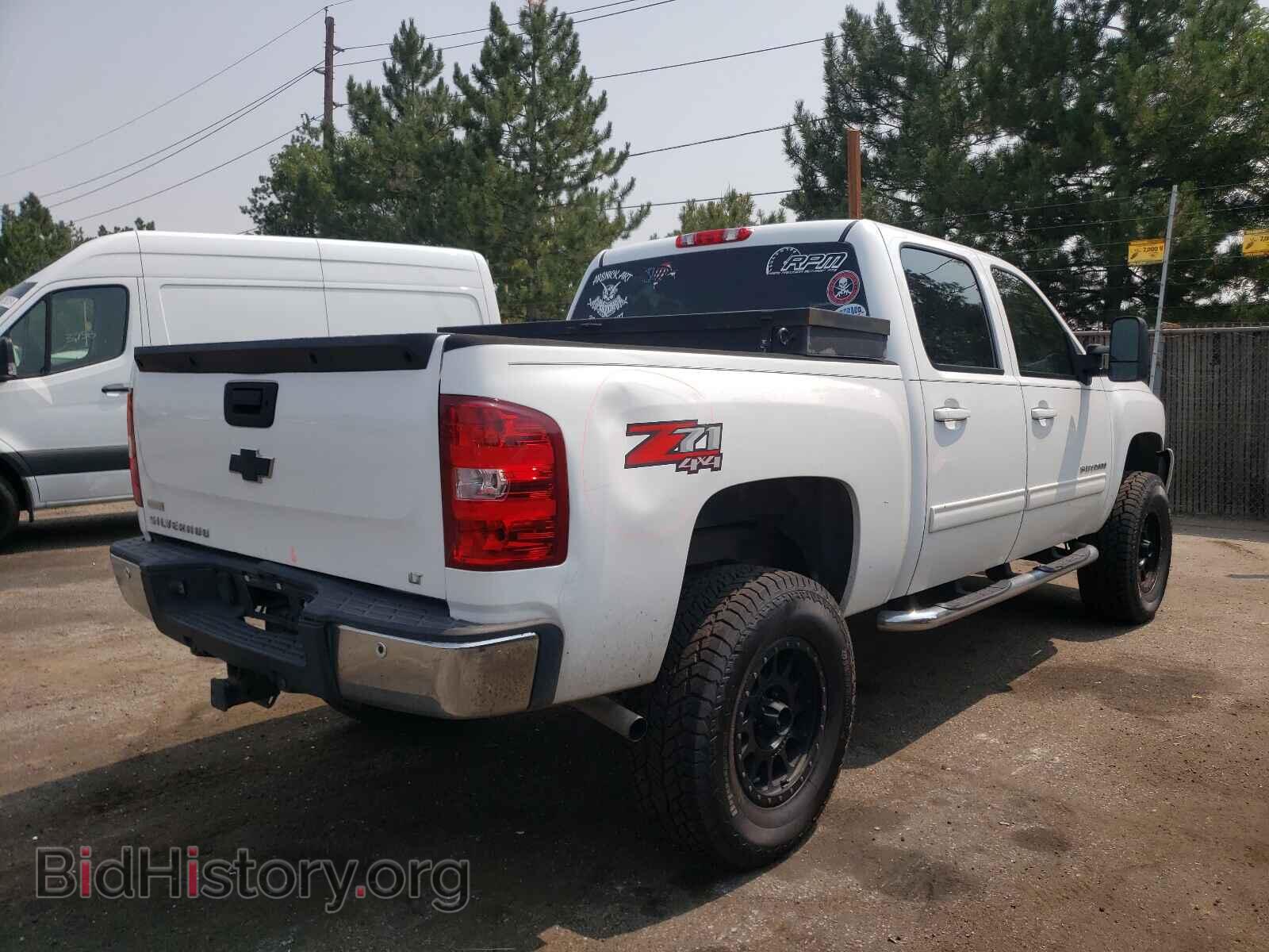 2011 CHEVROLET SILVERADO - VIN: 3GCPKSE35BG284411 - Фото 4
