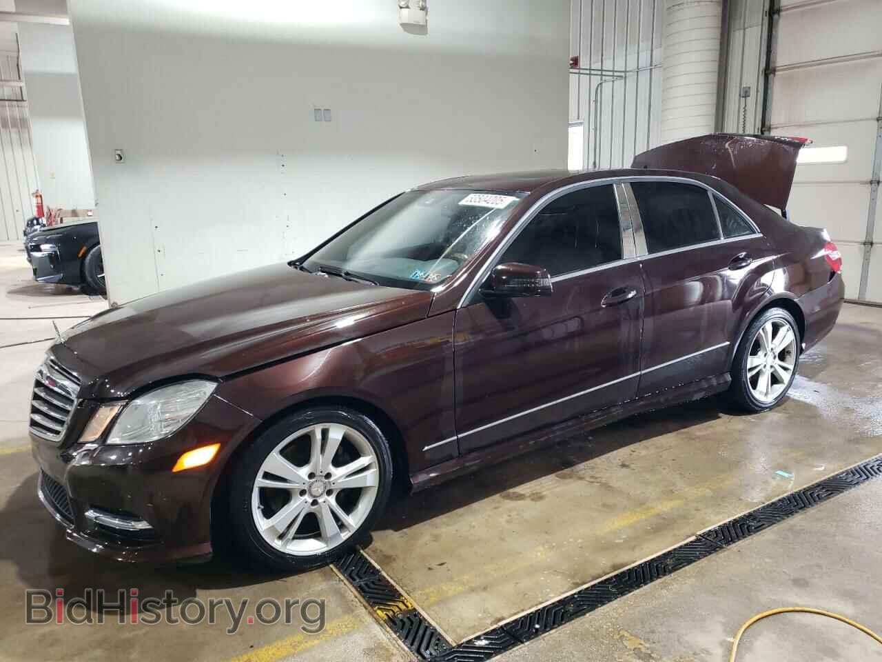 Photo WDDHF8JB8DA710656 - MERCEDES-BENZ E-CLASS 2013