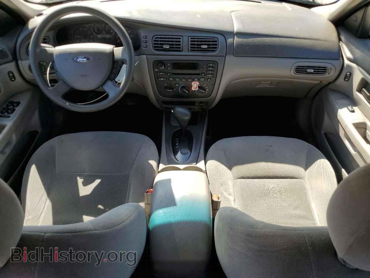 2005 FORD TAURUS - VIN: 1FAFP58275A202673 - Фото 8