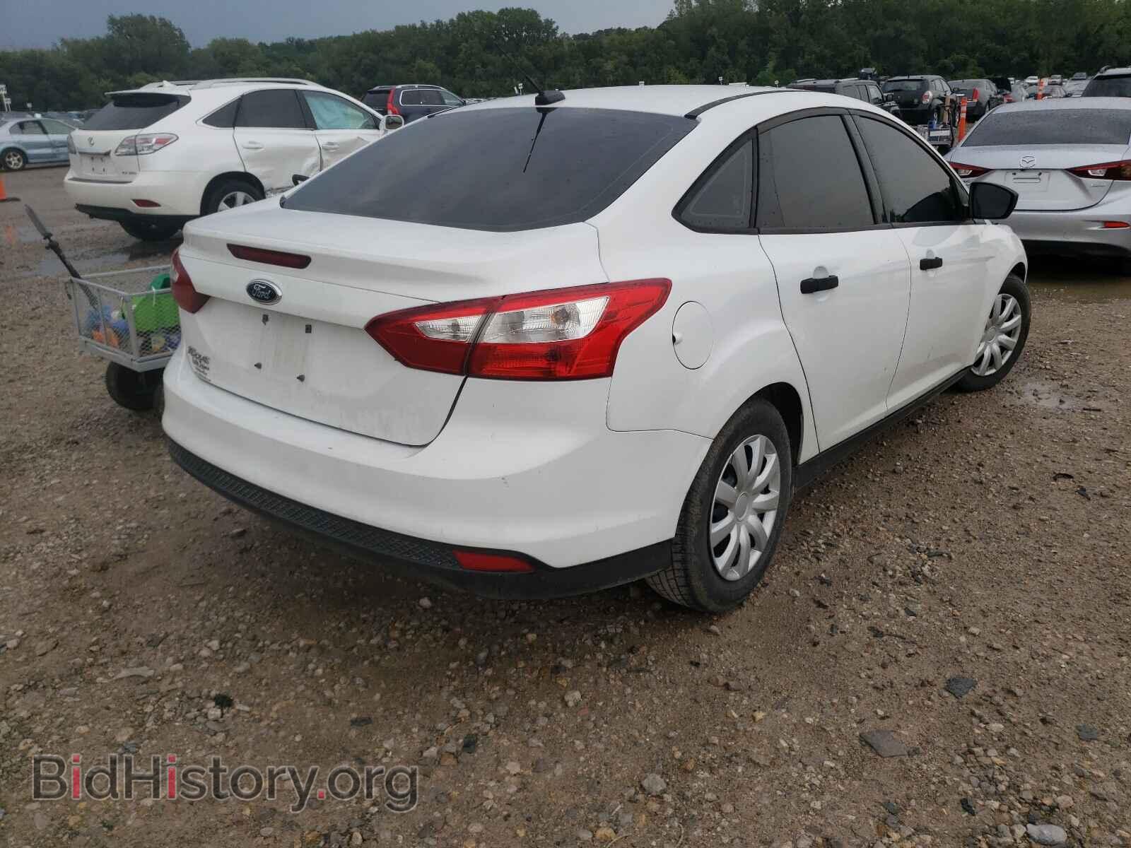 2012 FORD FOCUS - VIN: 1FAHP3E22CL330001 - Photo 4
