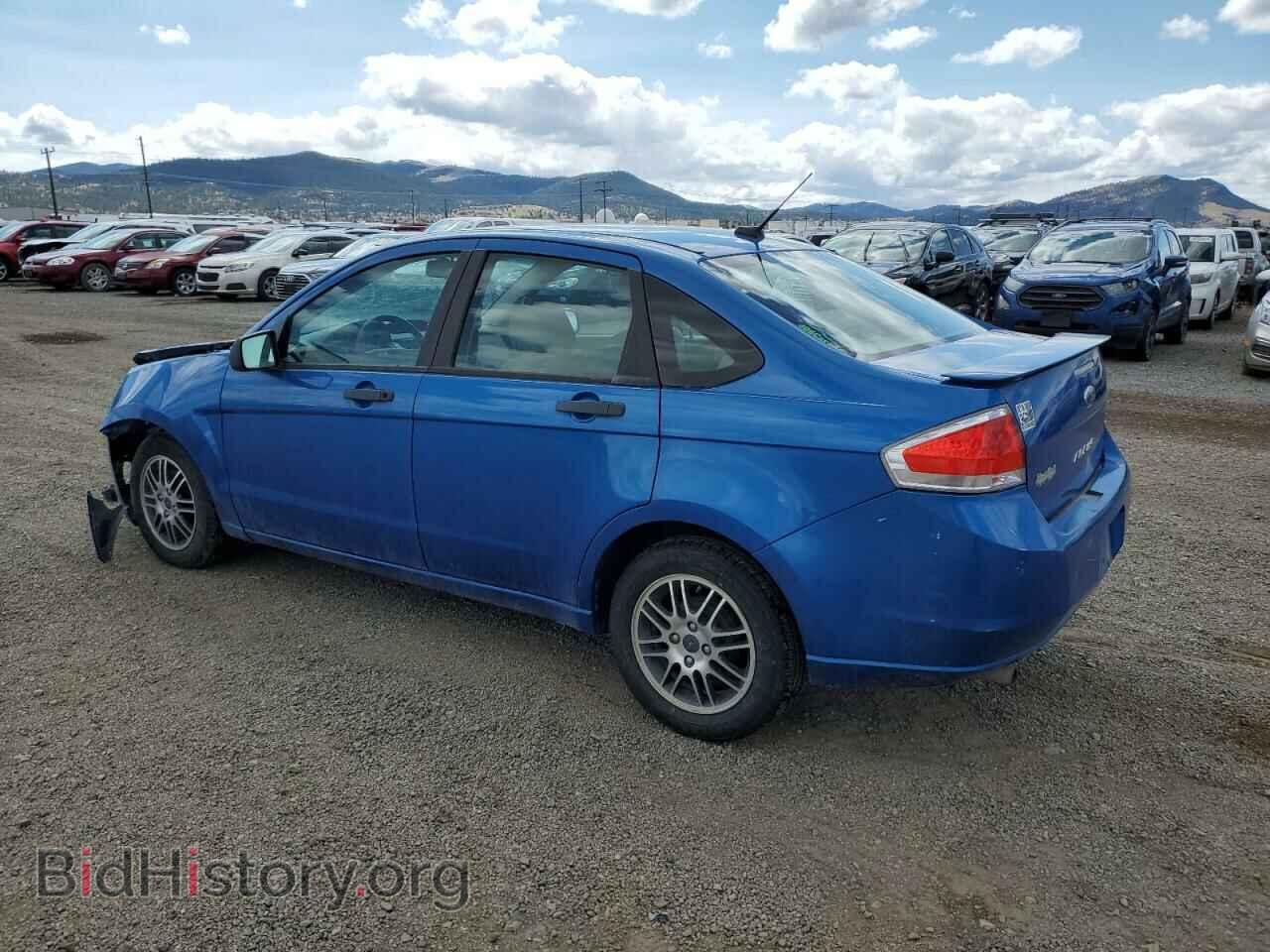 2011 FORD FOCUS - VIN: 1FAHP3FN2BW197312 - Фото 2
