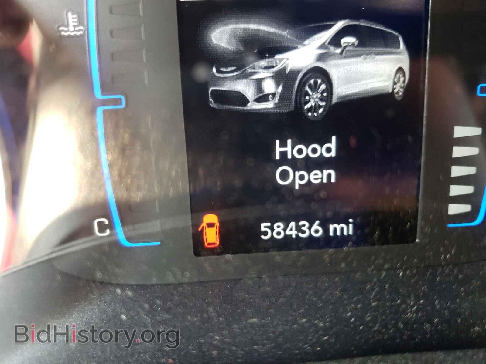2017 CHRYSLER PACIFICA - VIN: 2C4RC1DG4HR840523 - Photo 8