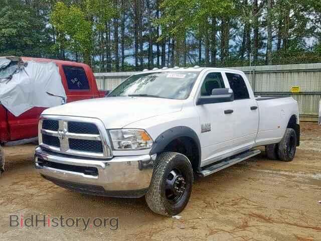 2018 RAM 3500 ST - VIN: 3C63RRGLXJG111666 - Фото 2