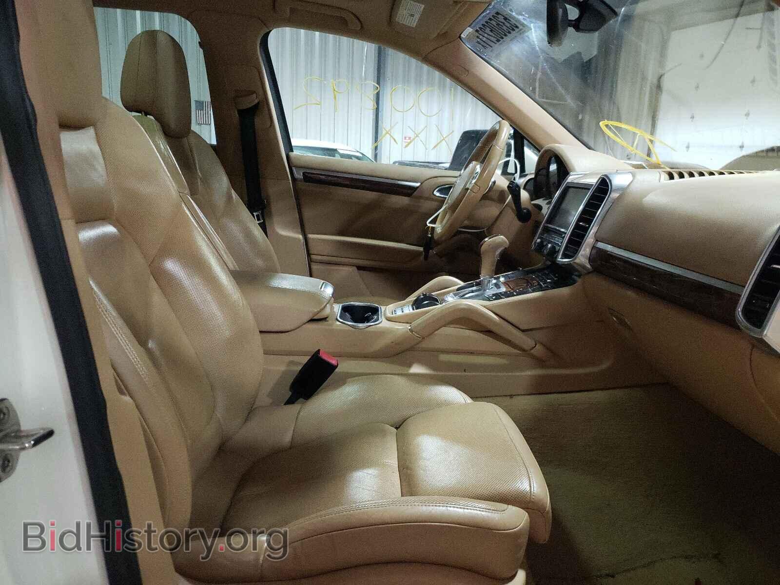 2011 PORSCHE CAYENNE - VIN: WP1AA2A22BLA03379 - Photo 5