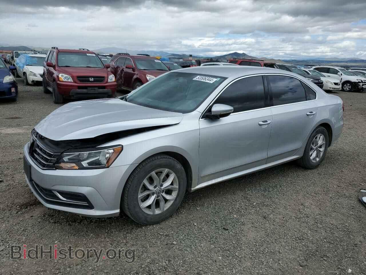 Photo 1VWAT7A34GC038186 - VOLKSWAGEN PASSAT 2016