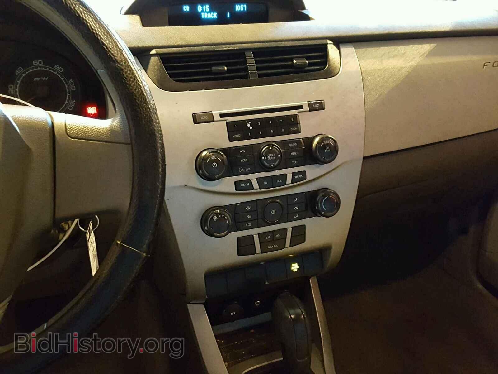 2008 FORD FOCUS - VIN: 1FAHP32N38W131401 - Фото 9