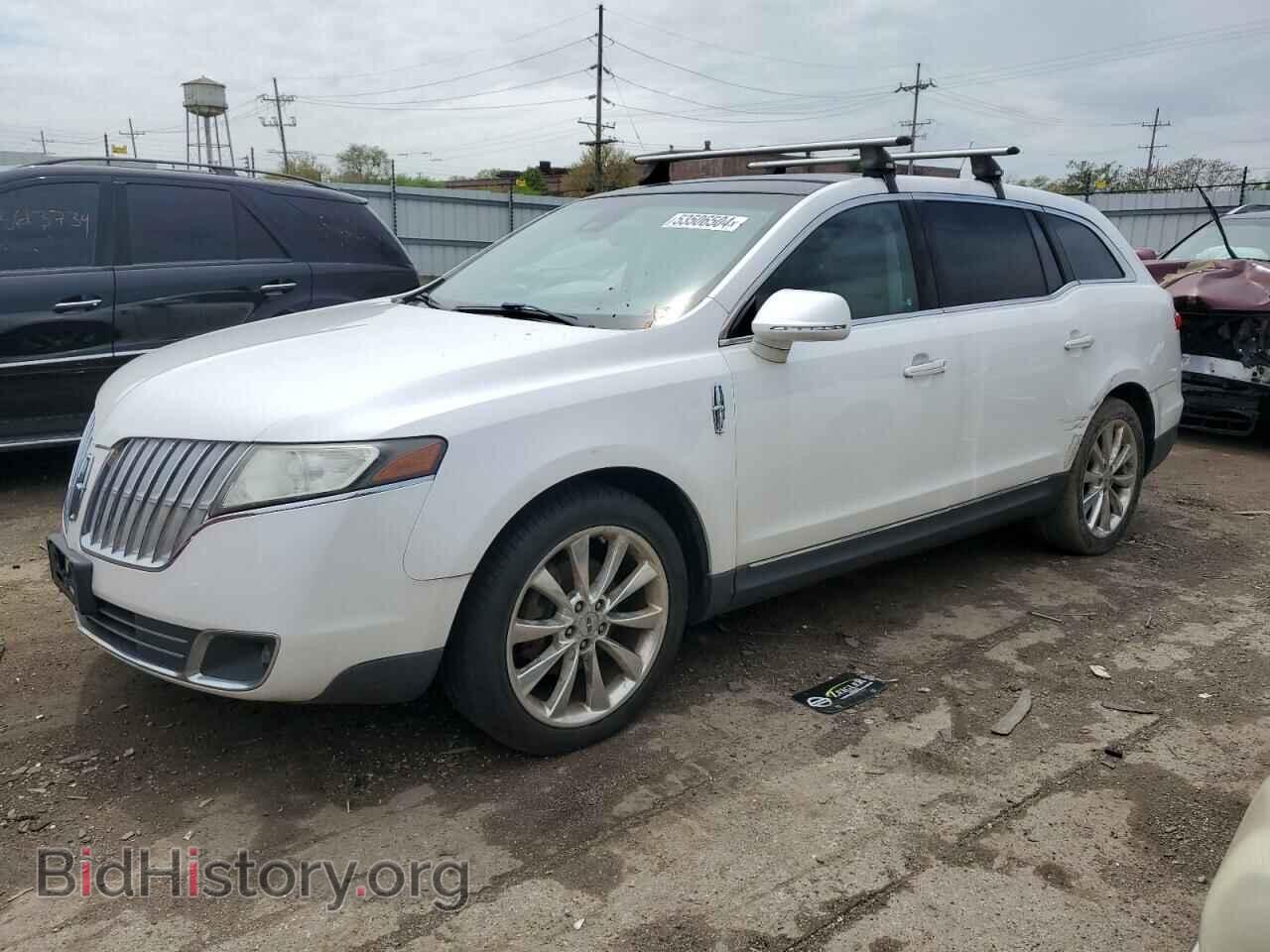 Photo 2LMHJ5AT5ABJ13321 - LINCOLN MKT 2010