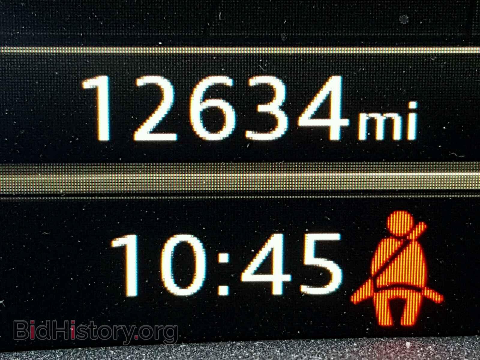 2017 AUDI A4 - VIN: WAUFNAF41HN044094 - Фото 8