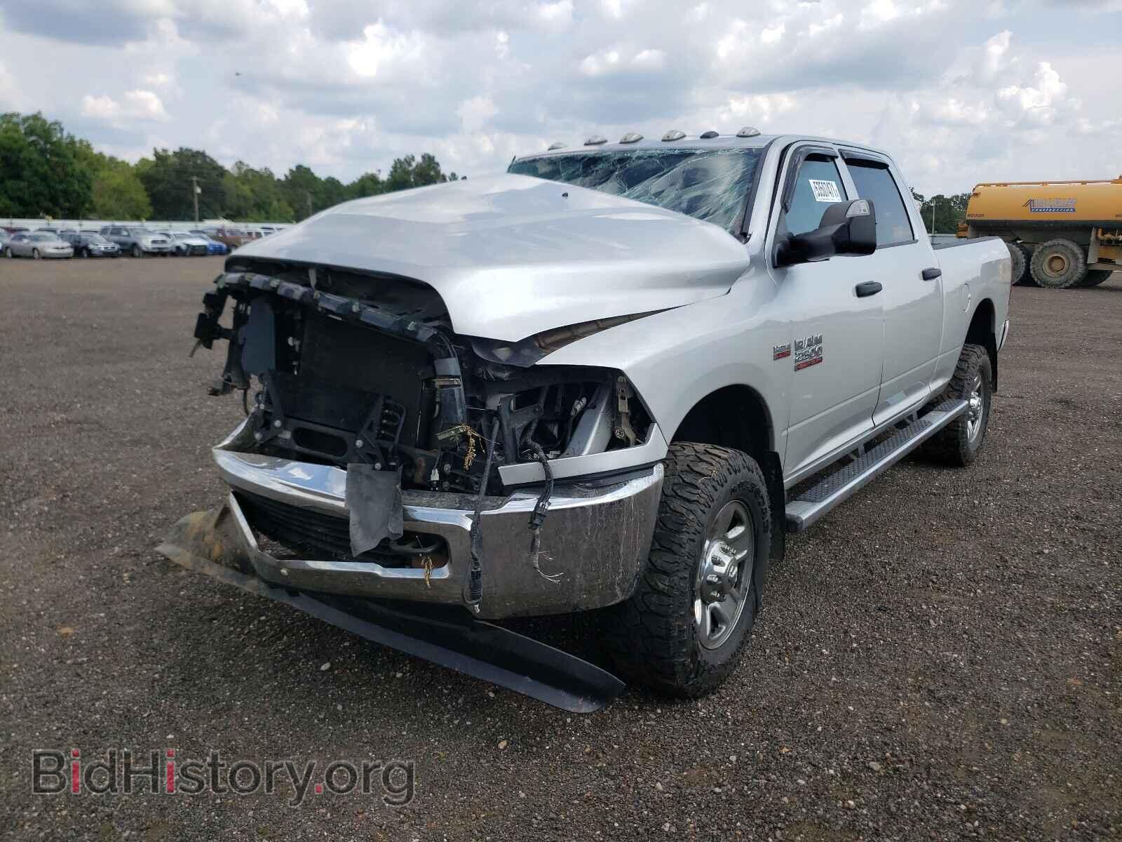 2016 RAM 2500 - VIN: 3C6UR5CJ0GG379250 - Фото 2