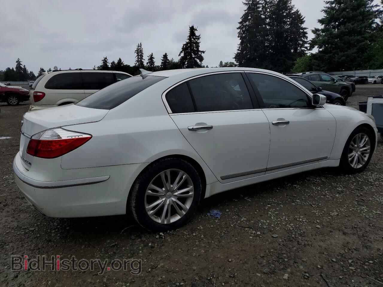 2011 HYUNDAI GENESIS - VIN: KMHGC4DF8BU127761 - Фото 3