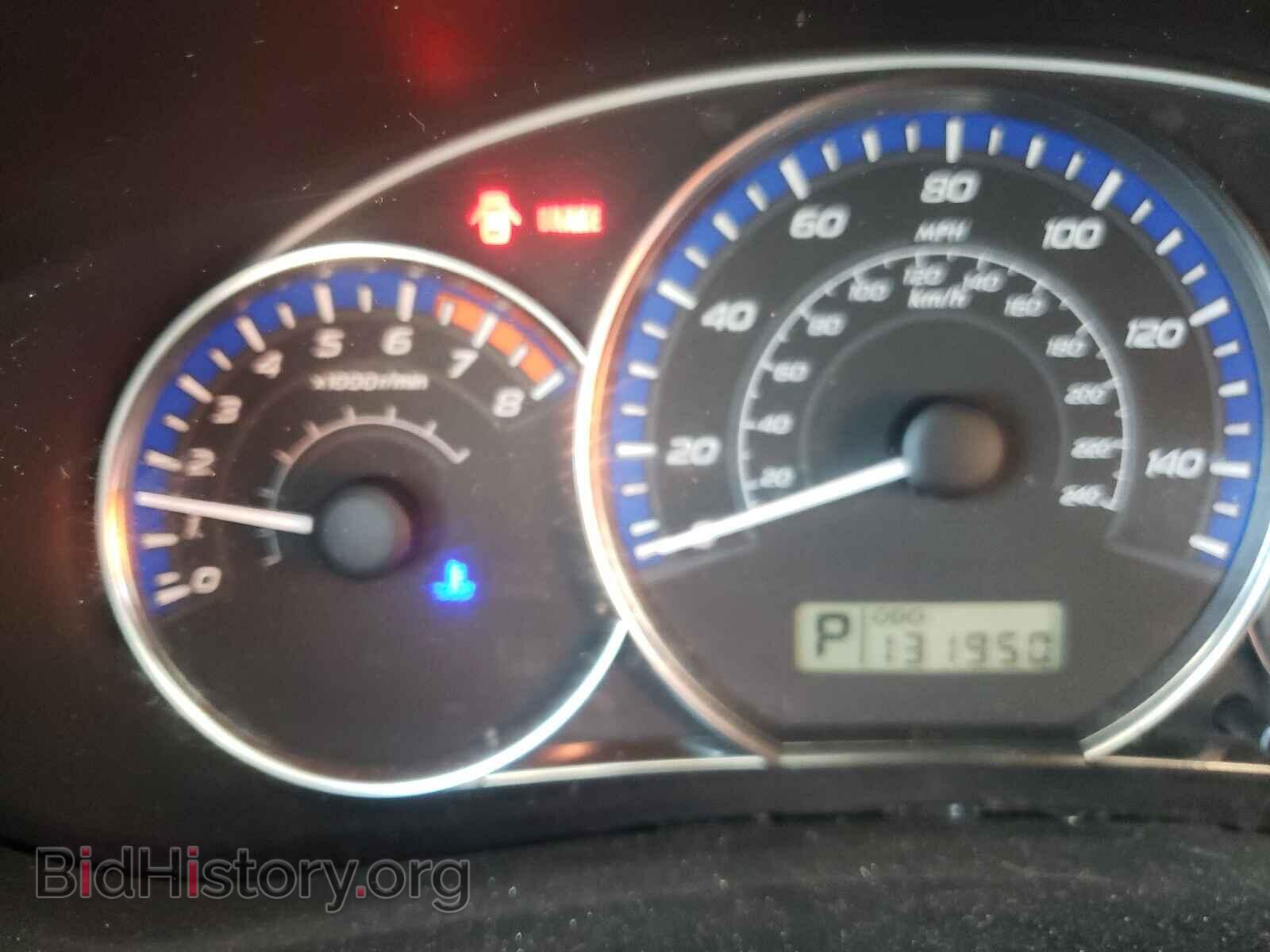 2011 SUBARU FORESTER - VIN: JF2SHABC6BH700240 - Фото 8