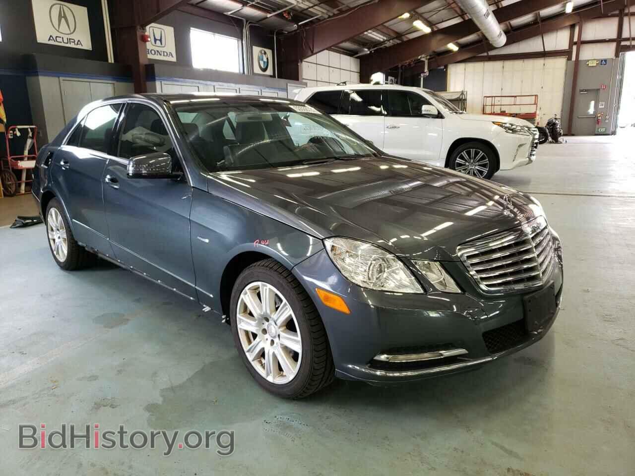 Photo WDDHF8JB9CA564945 - MERCEDES-BENZ E-CLASS 2012