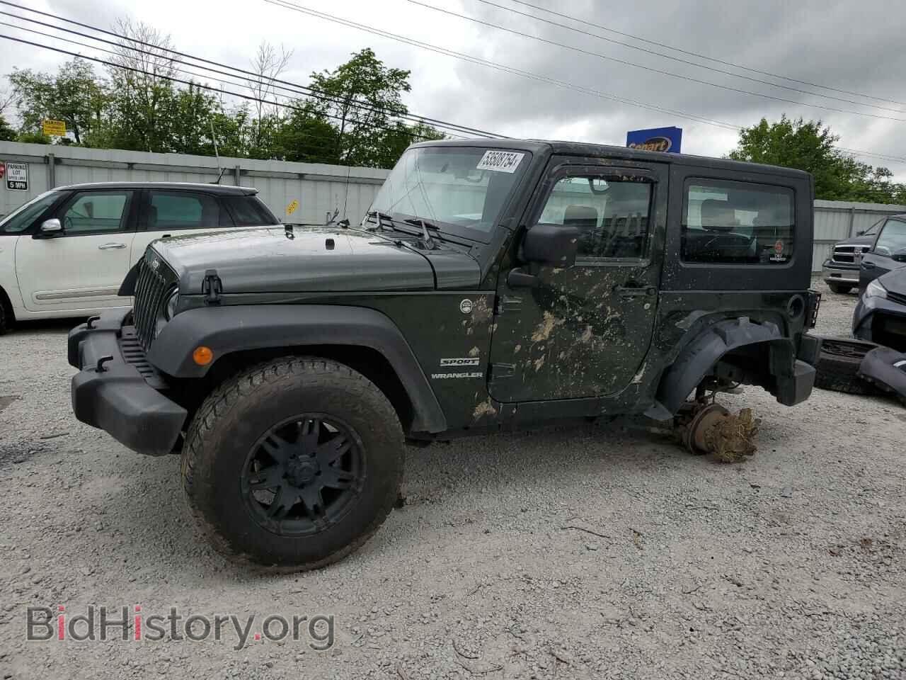 Photo 1J4AA2D17AL158099 - JEEP WRANGLER 2010