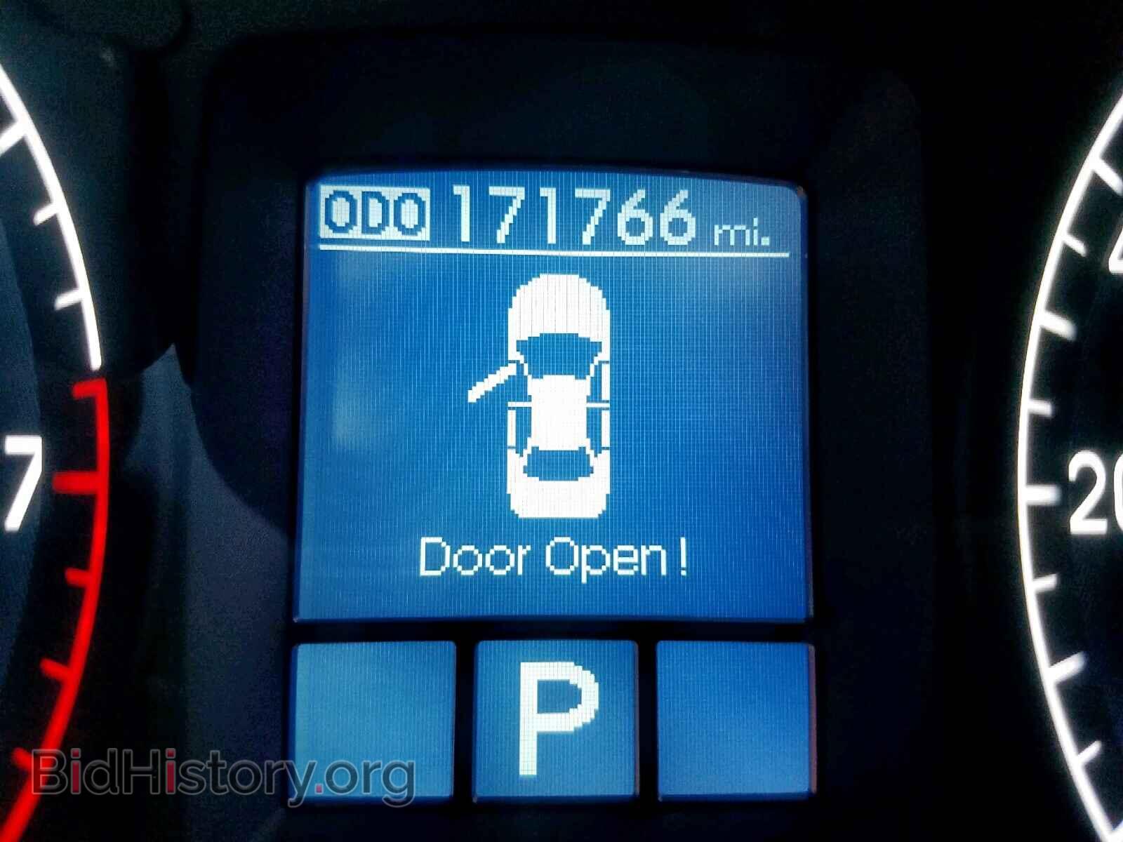 2012 HYUNDAI GENESIS - VIN: KMHGC4DD5CU184502 - Фото 8