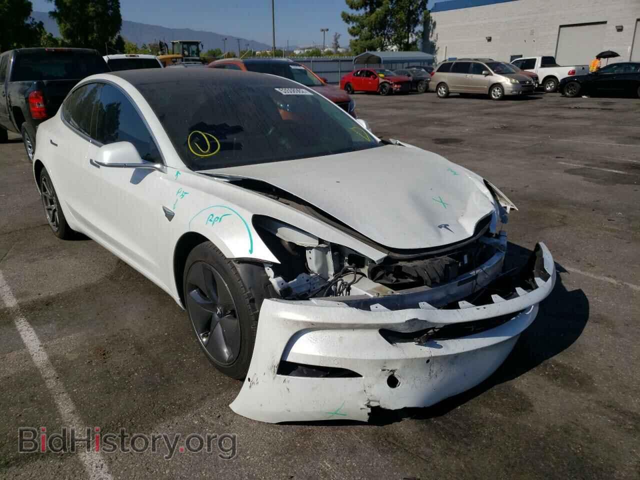 Фотография 5YJ3E1EB5JF054640 - TESLA MODEL 3 2018
