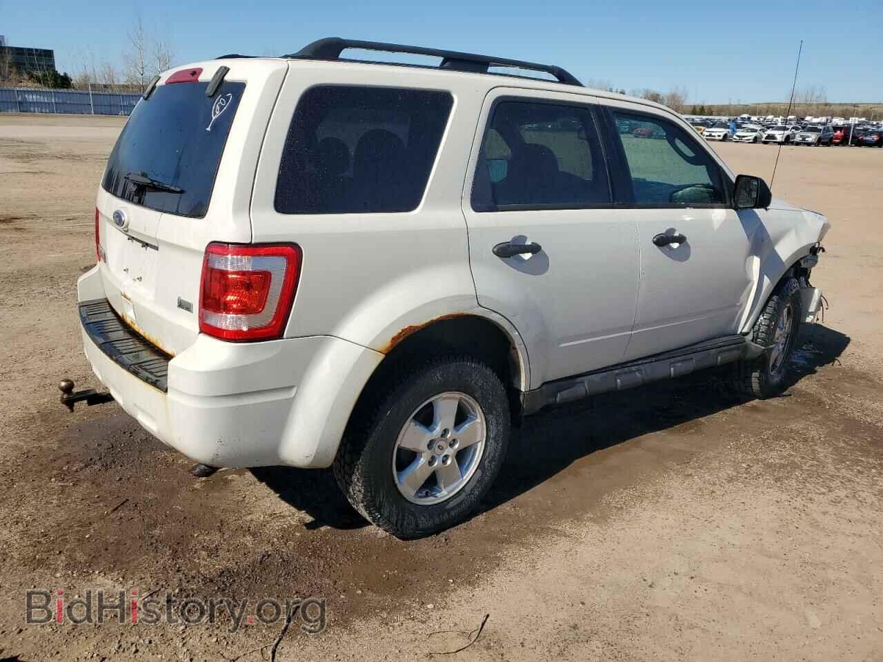 2011 FORD ESCAPE - VIN: 1FMCU9DG1BKC27181 - Фото 3