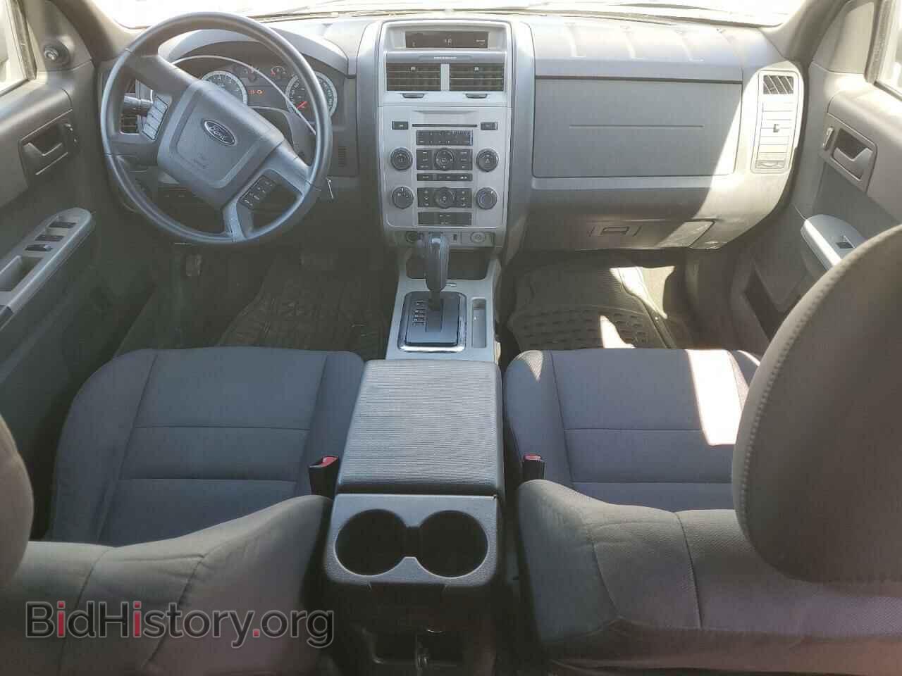 2011 FORD ESCAPE - VIN: 1FMCU9DG1BKC27181 - Фото 8