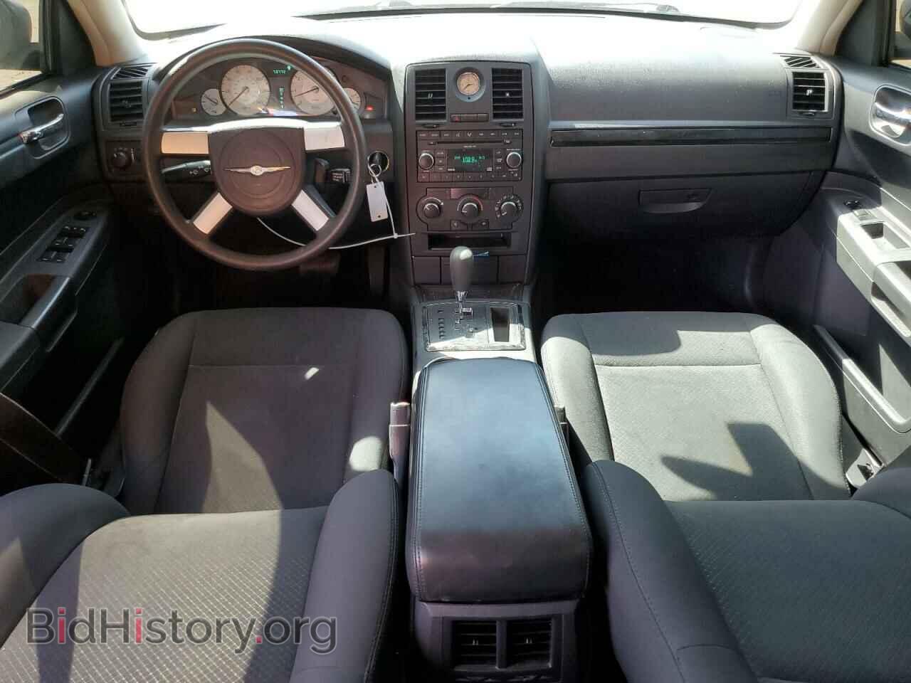 2008 CHRYSLER 300 - VIN: 2C3KA43R78H136273 - Фото 8