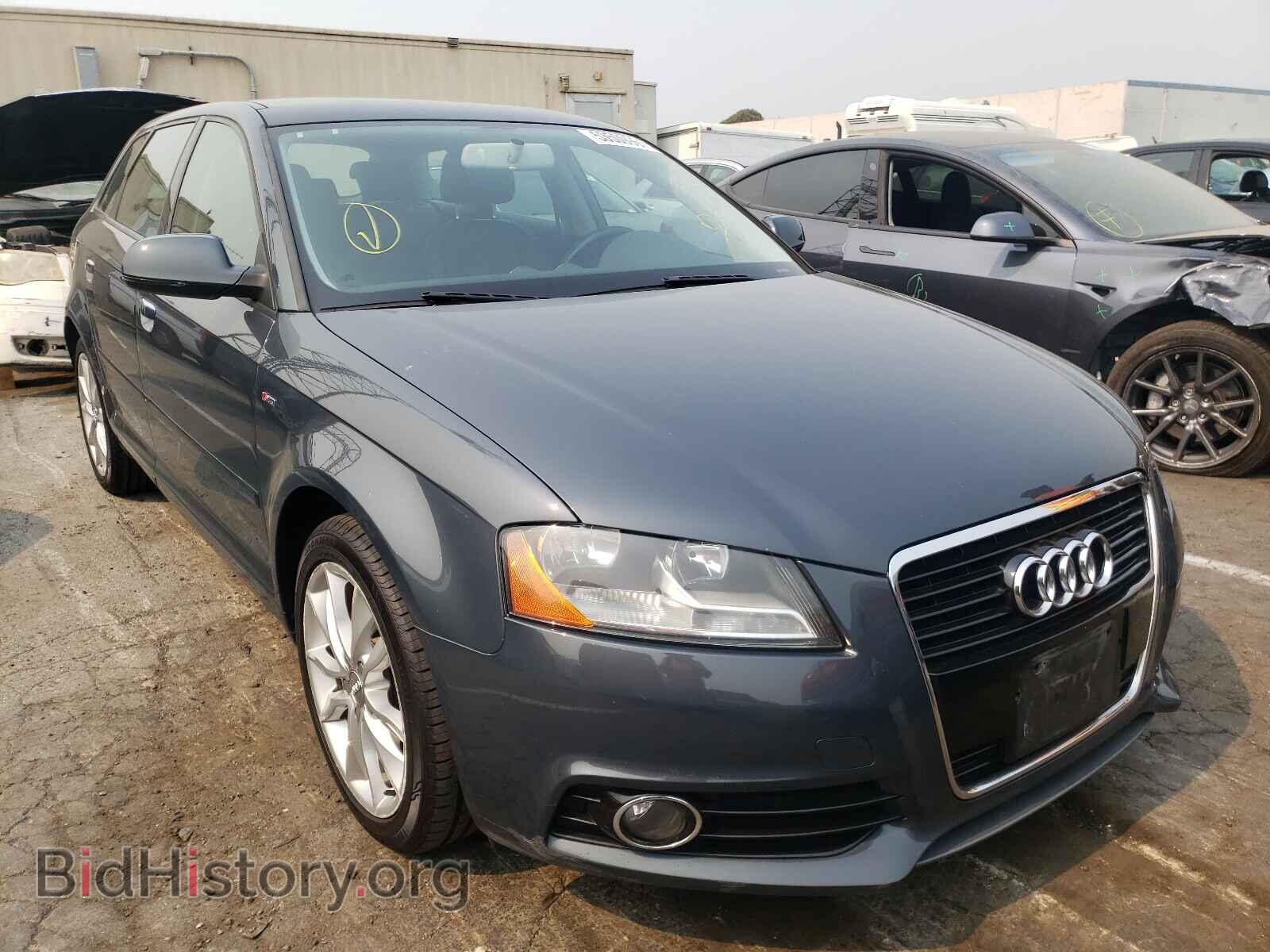 Photo WAUBEAFM5BA021608 - AUDI A3 2011