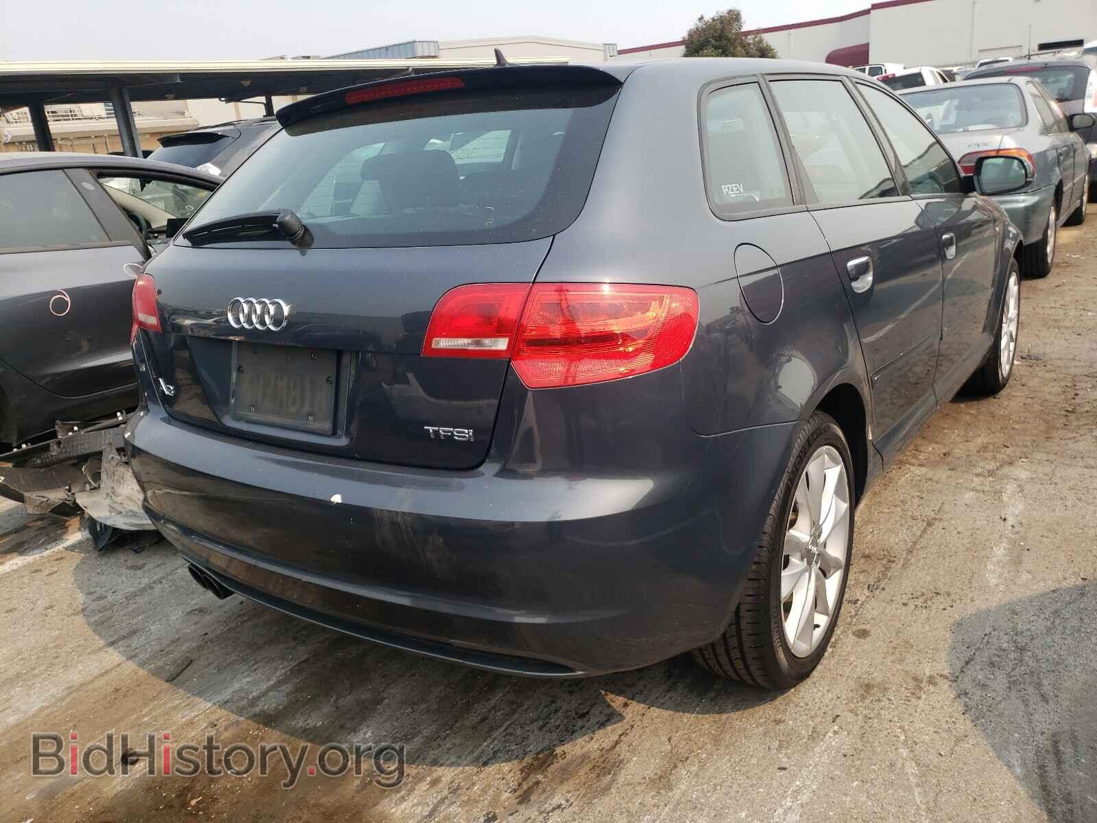 2011 AUDI A3 - VIN: WAUBEAFM5BA021608 - Фото 4