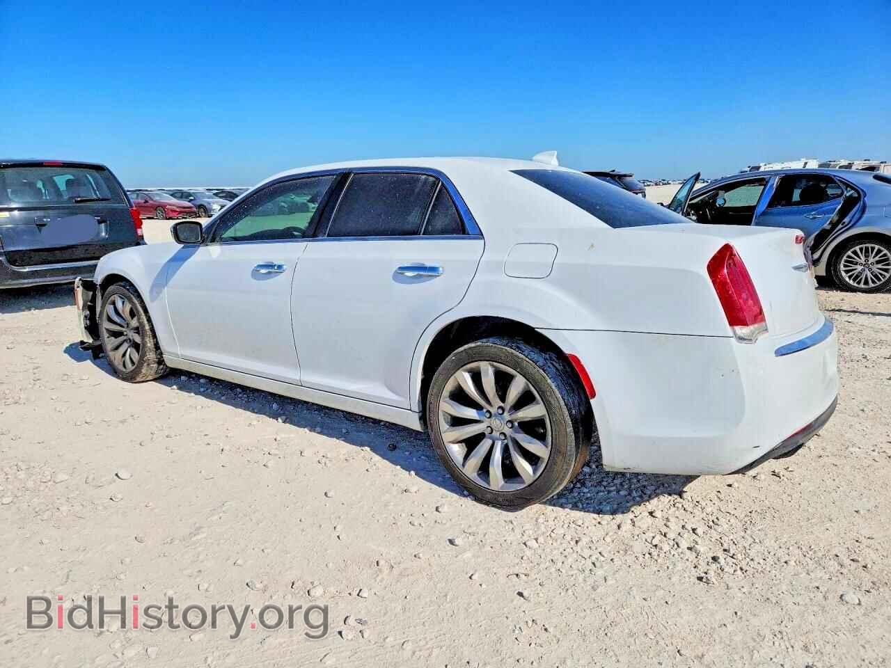 2016 CHRYSLER 300 - VIN: 2C3CCAEG8GH273357 - Photo 2