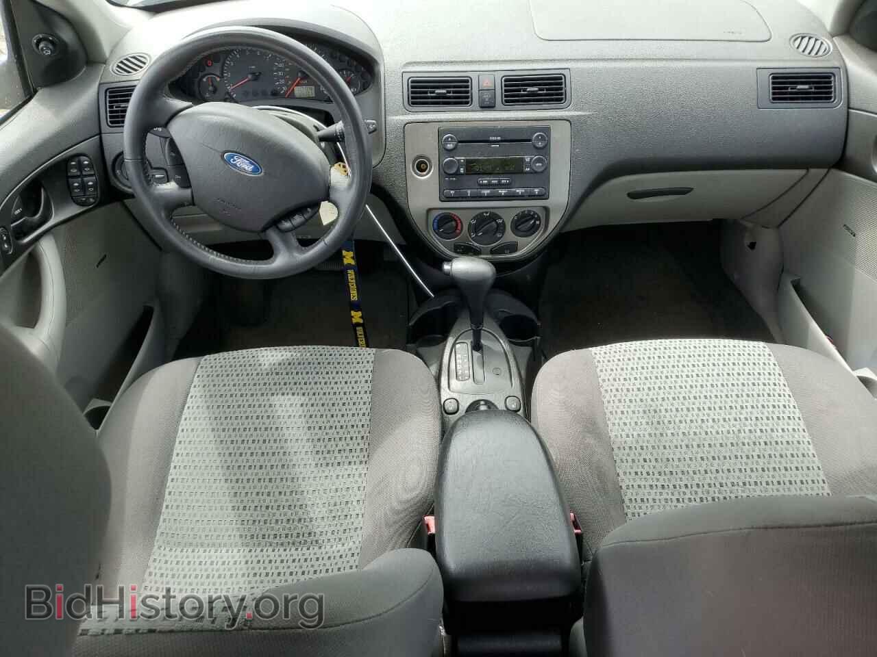 2007 FORD FOCUS - VIN: 1FAHP34N87W164034 - Фото 8