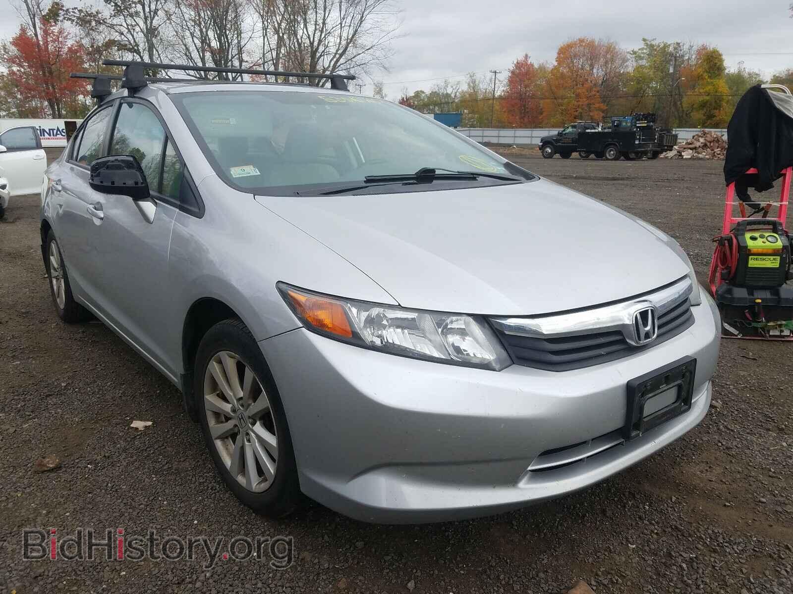 Photo 2HGFB2F83CH303224 - HONDA CIVIC 2012