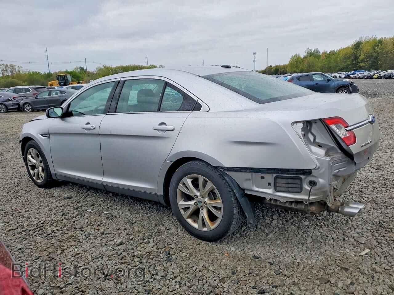 2012 FORD TAURUS - VIN: 1FAHP2EW6CG129434 - Фото 2