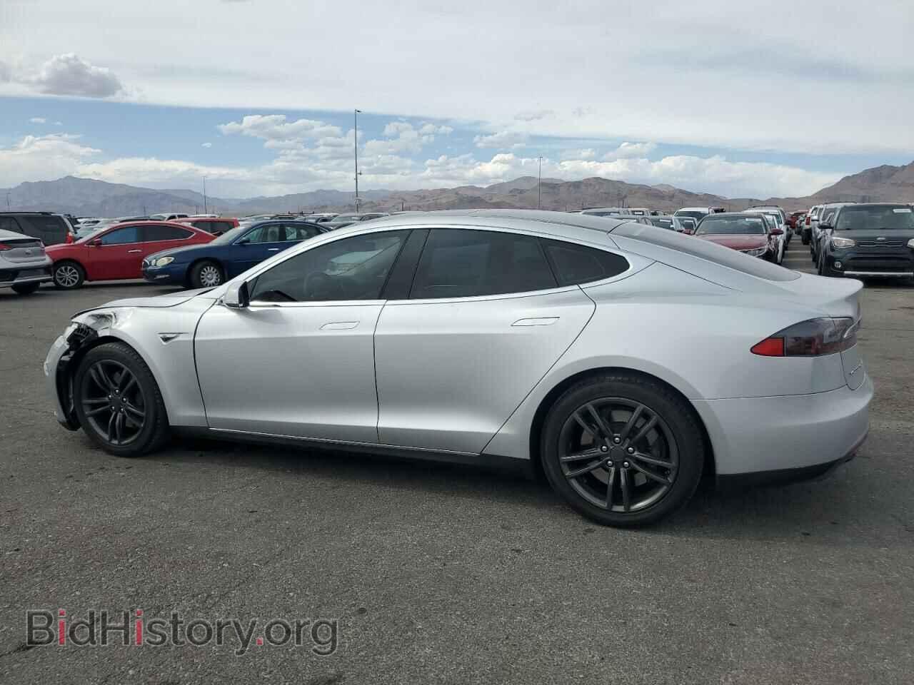 2013 TESLA MODEL S - VIN: 5YJSA1CG0DFP22581 - Фото 2