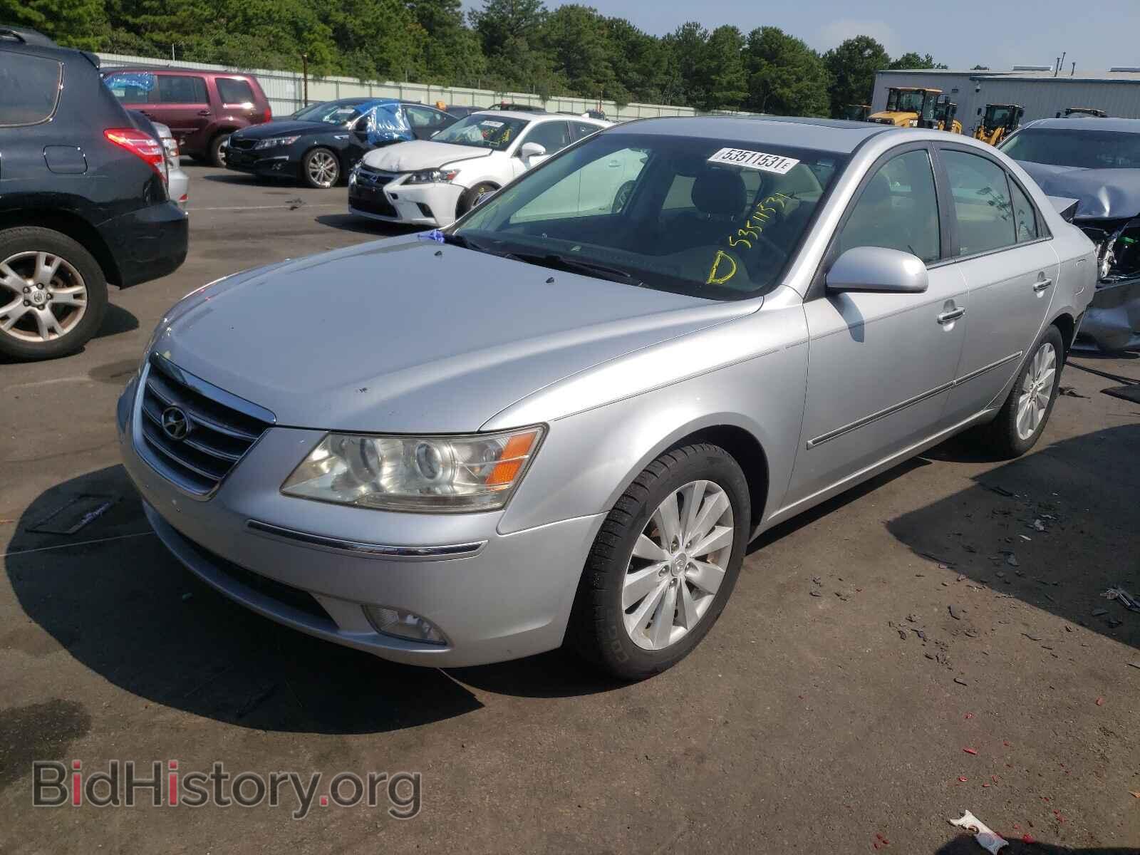 2009 HYUNDAI SONATA - VIN: 5NPEU46C09H483590 - Фото 2