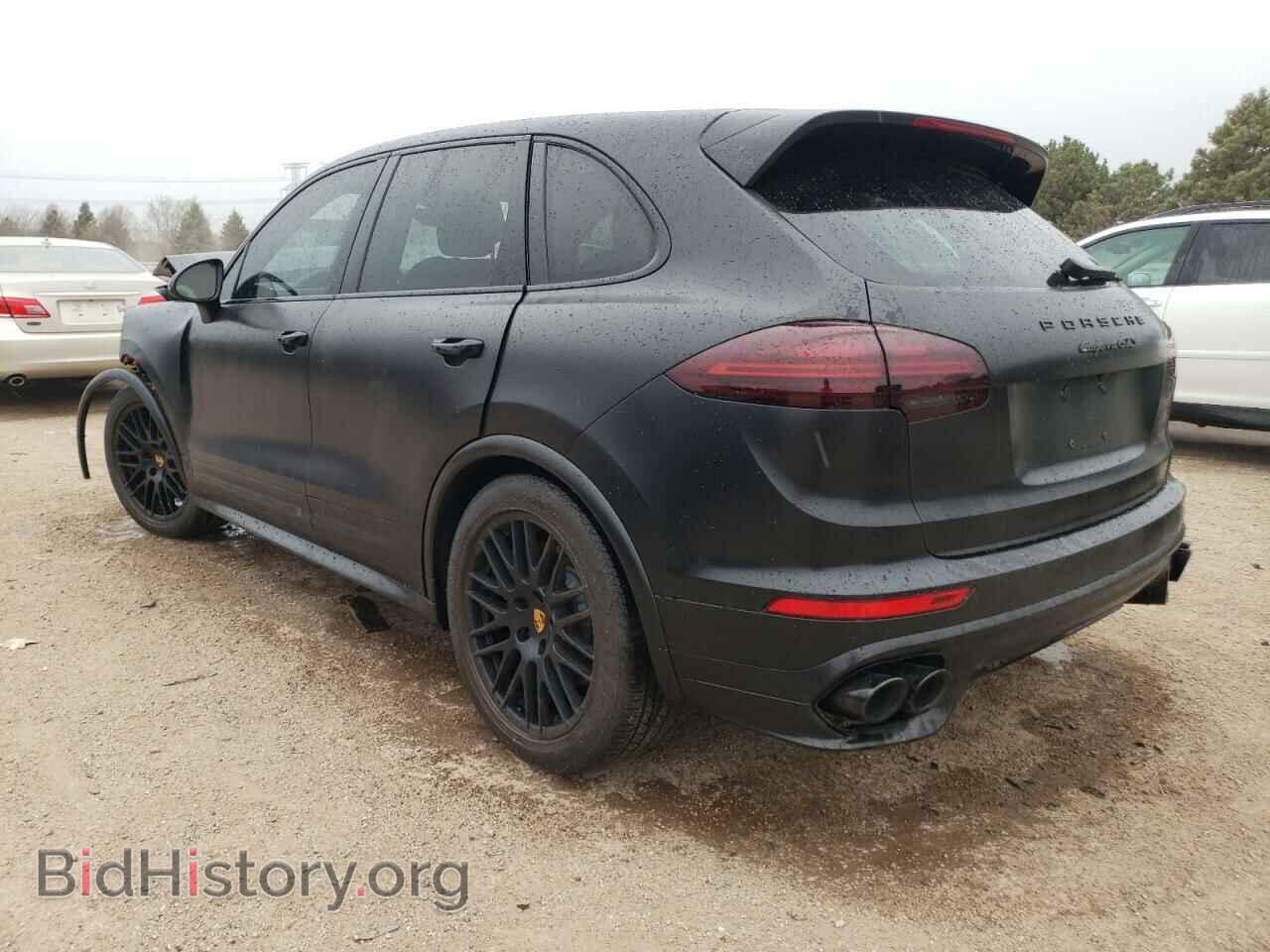 2018 PORSCHE CAYENNE - VIN: WP1AD2A22JLA80369 - Фото 2