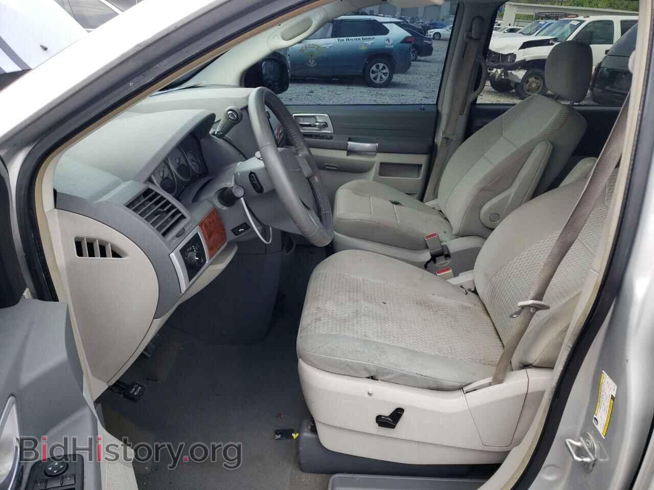 2008 CHRYSLER MINIVAN - VIN: 2A8HR54P28R841194 - Фото 7