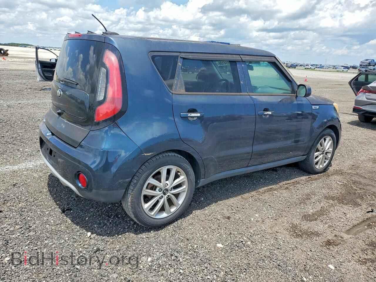 2017 KIA SOUL - VIN: KNDJP3A59H7410987 - Фото 3