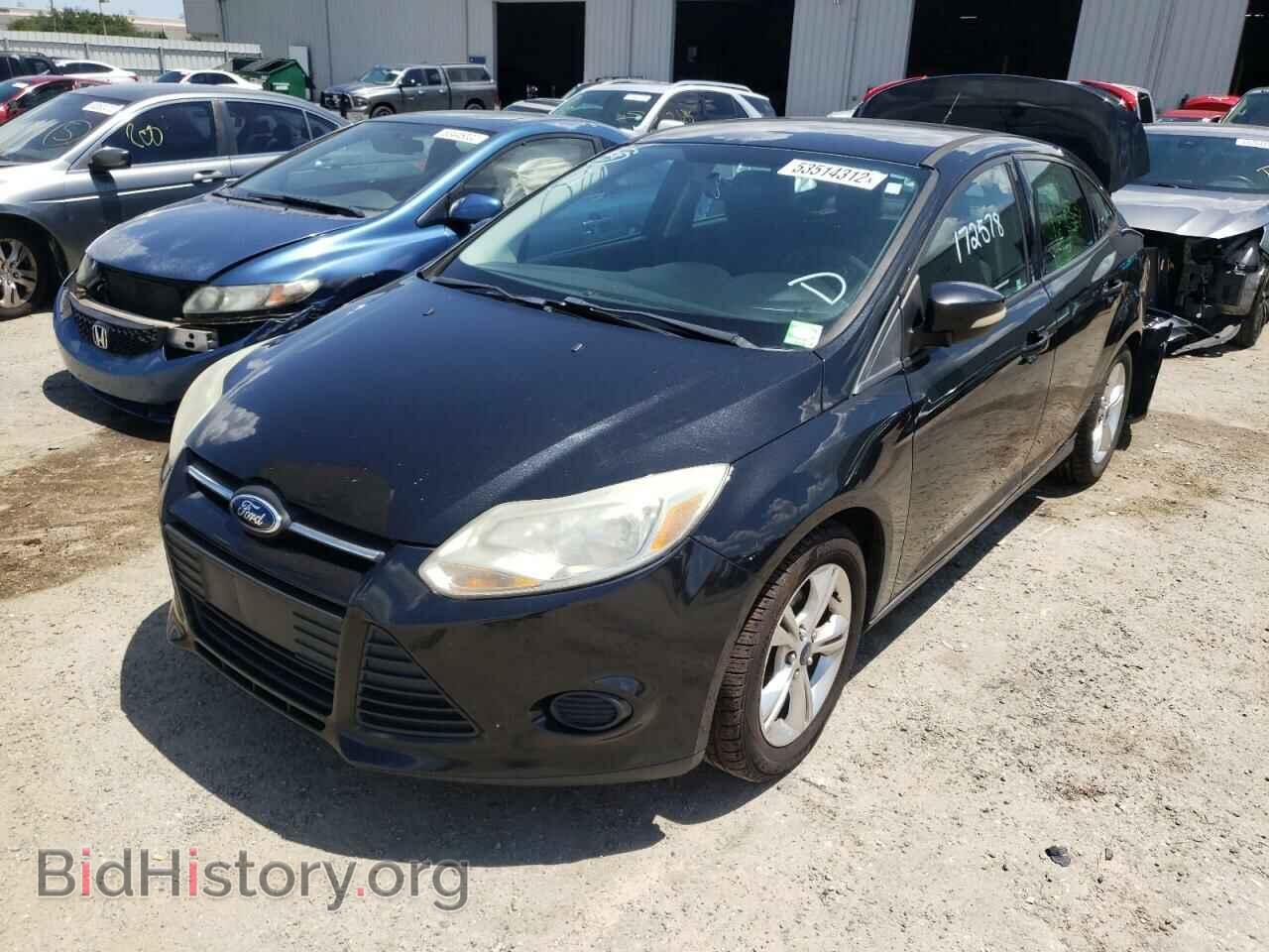 2014 FORD FOCUS - VIN: 1FADP3F28EL203821 - Photo 2