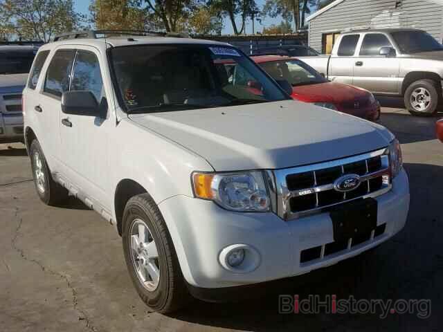 Photo 1FMCU0D75CKA07846 - FORD ESCAPE XLT 2012